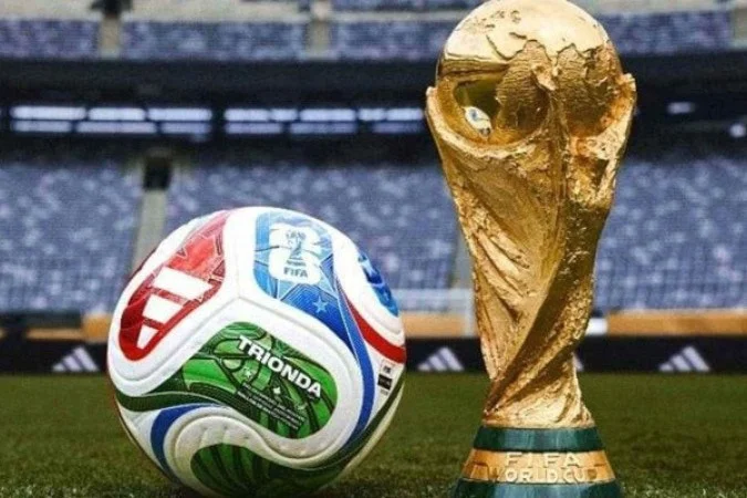 Estádio de futebol lotado durante grande competição